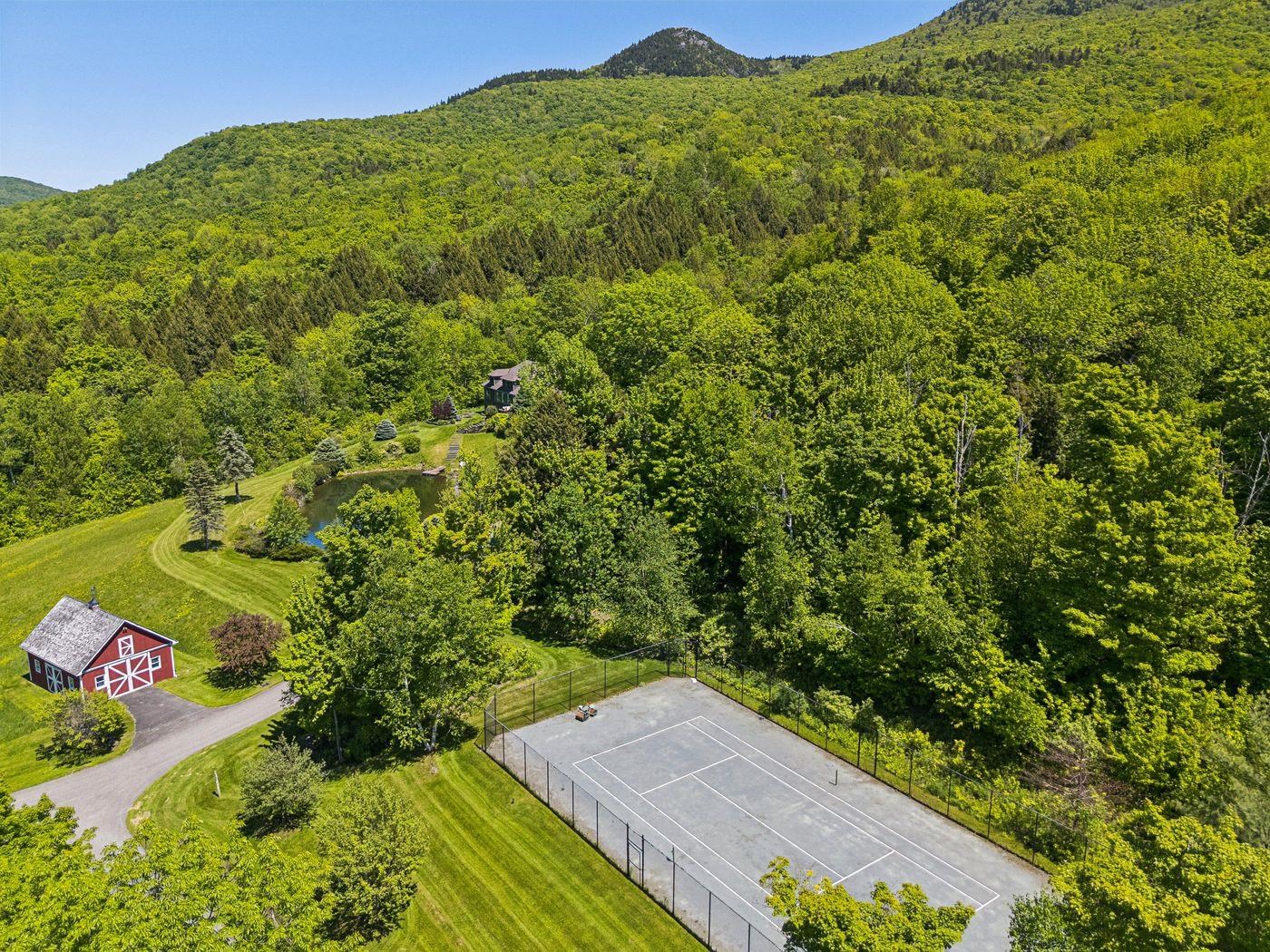 217 Logging Hill Road