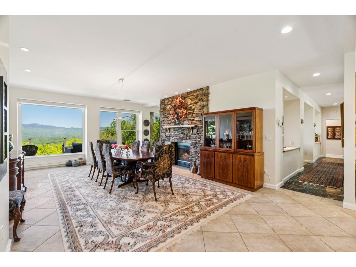 217 Logging Hill Road