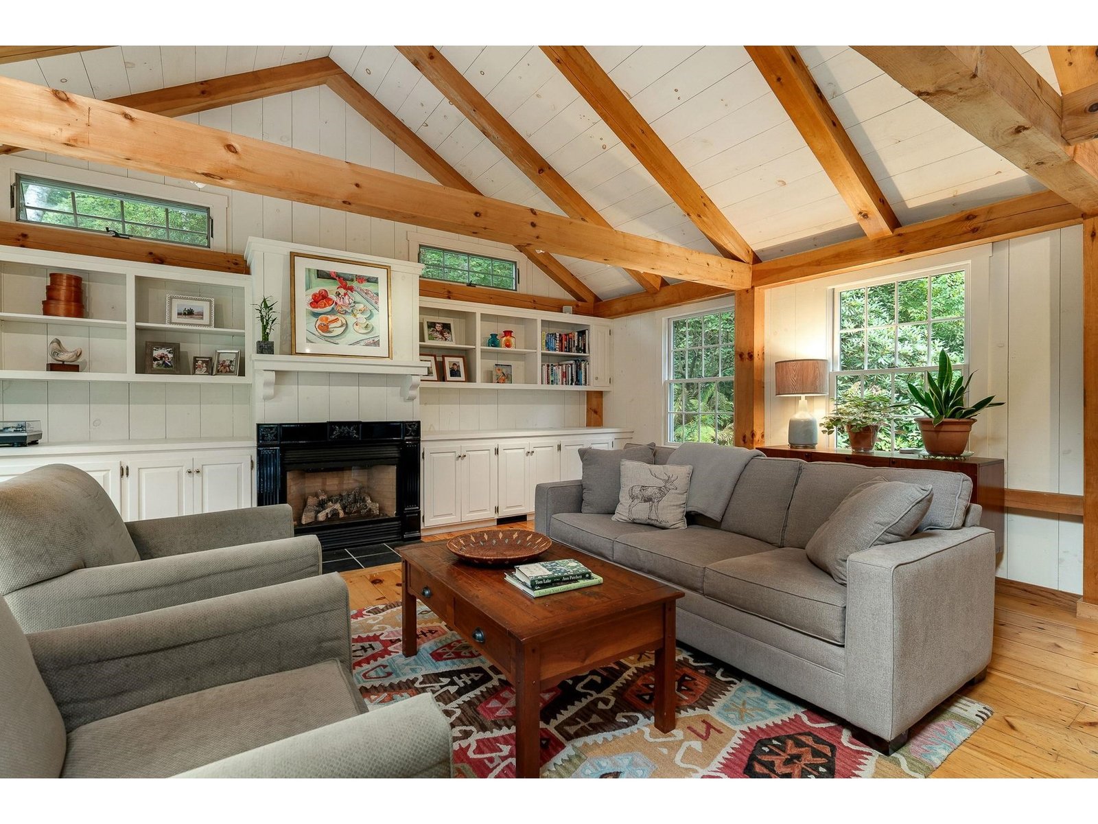 Family Room & LP Fireplace