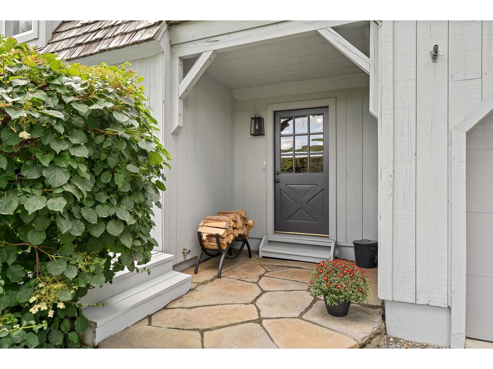 Covered entry & stone pavers