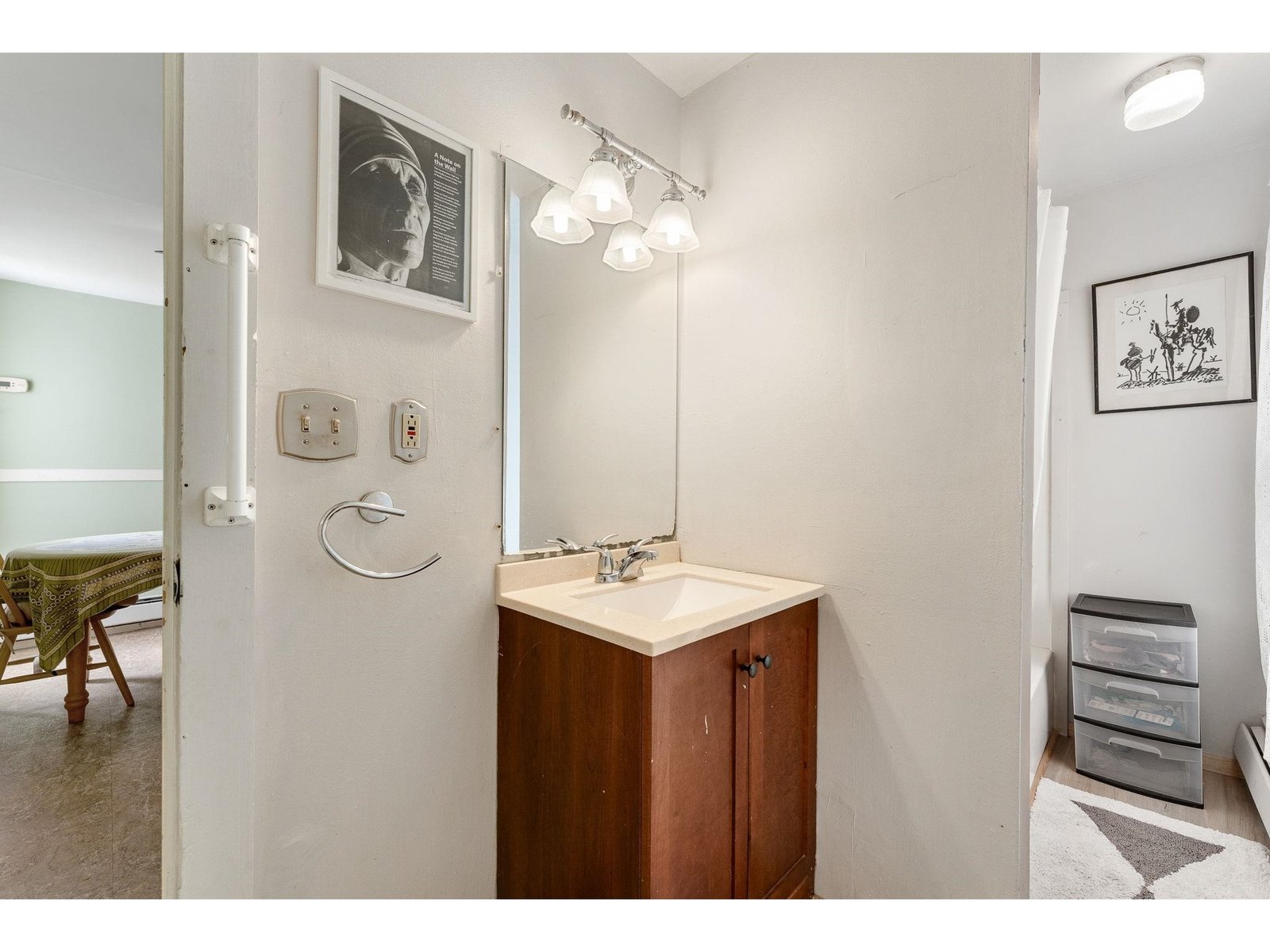 1st floor full bath