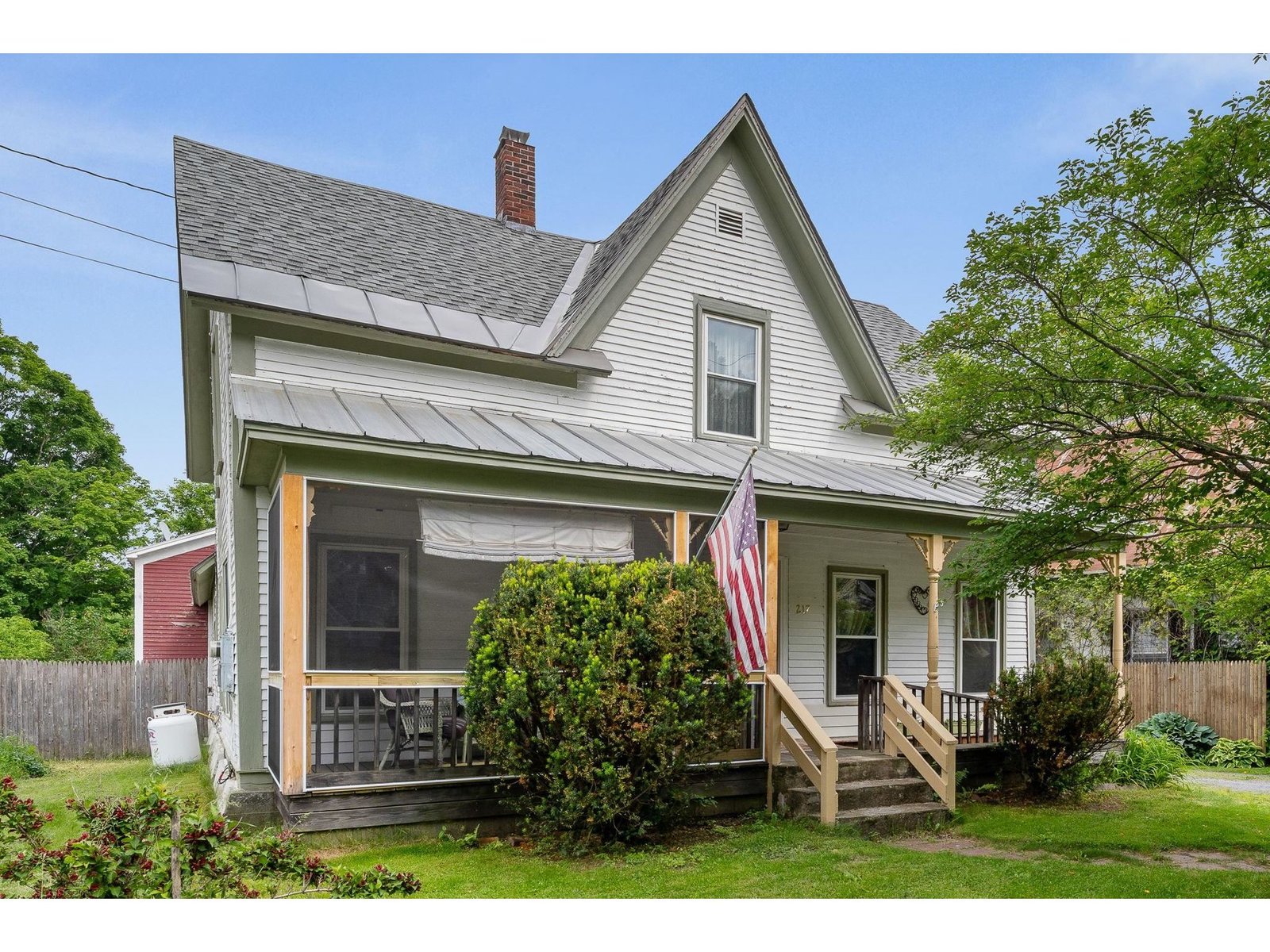 217 South Pleasant Street