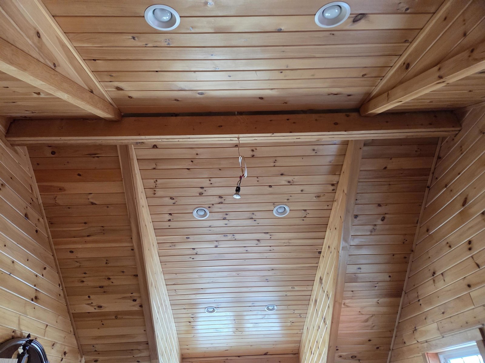 Master Cathedral Ceiling