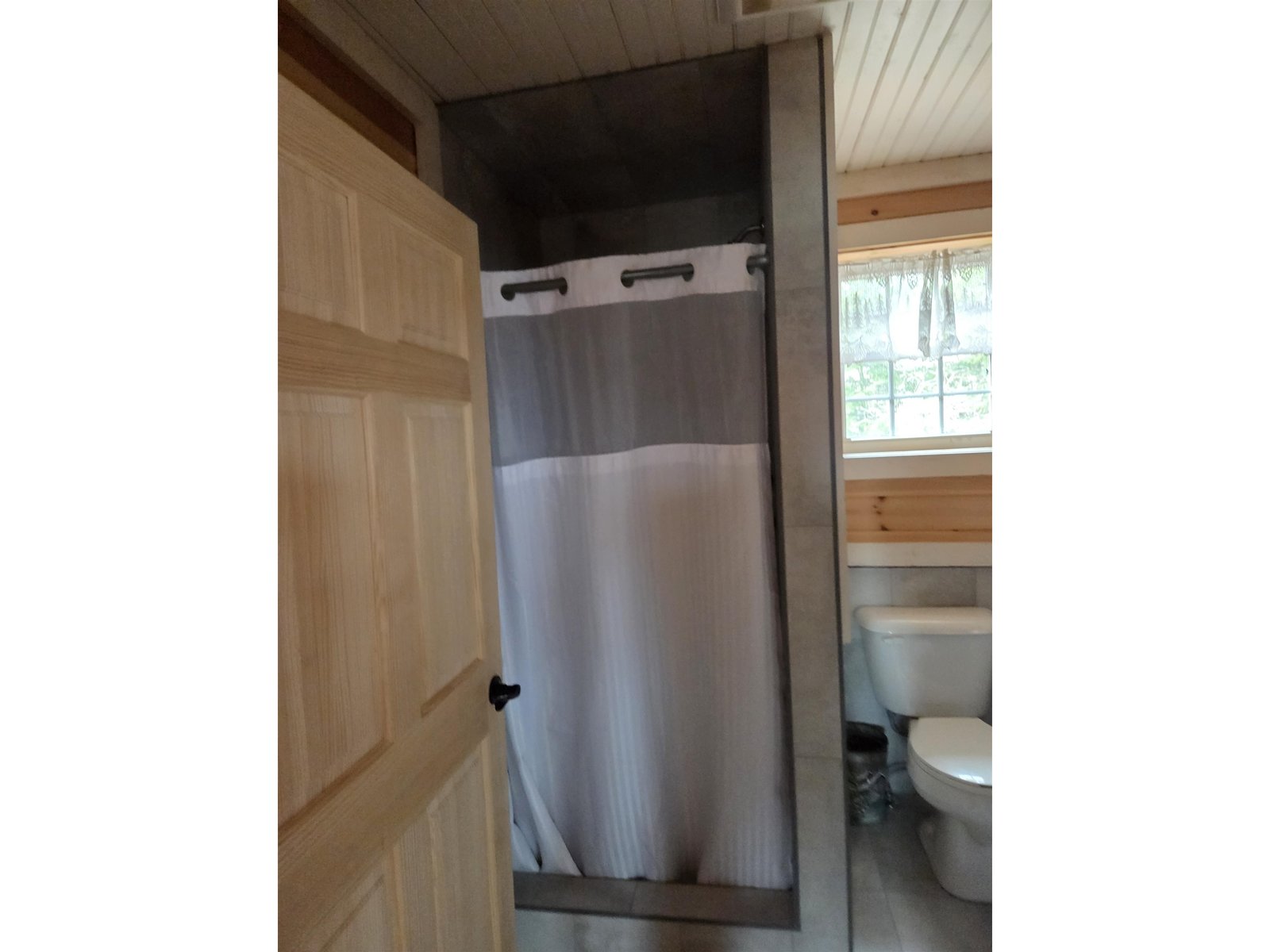 2nd Floor Bath 2