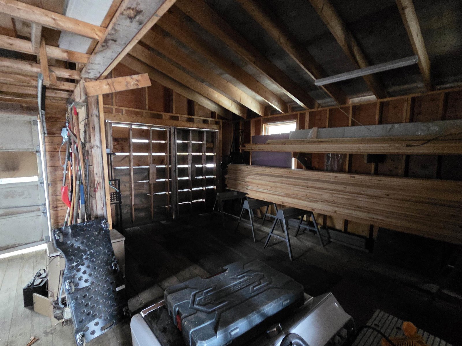 Garage 2