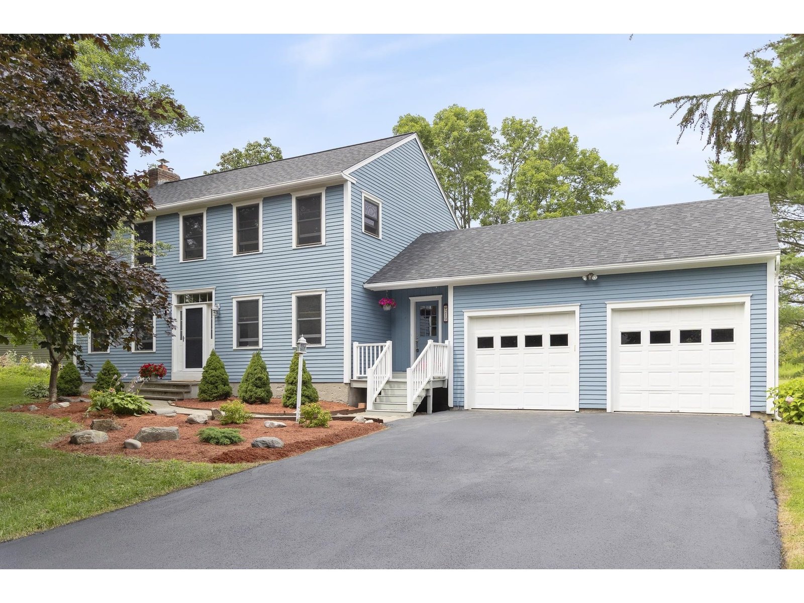 219 Southfield Drive