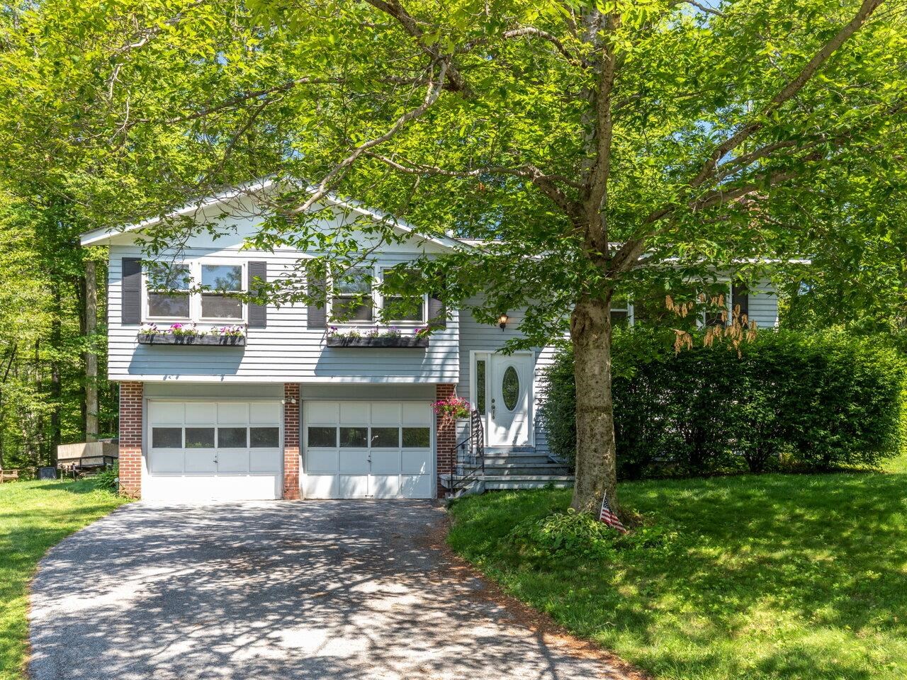 22 Alderbrook Road