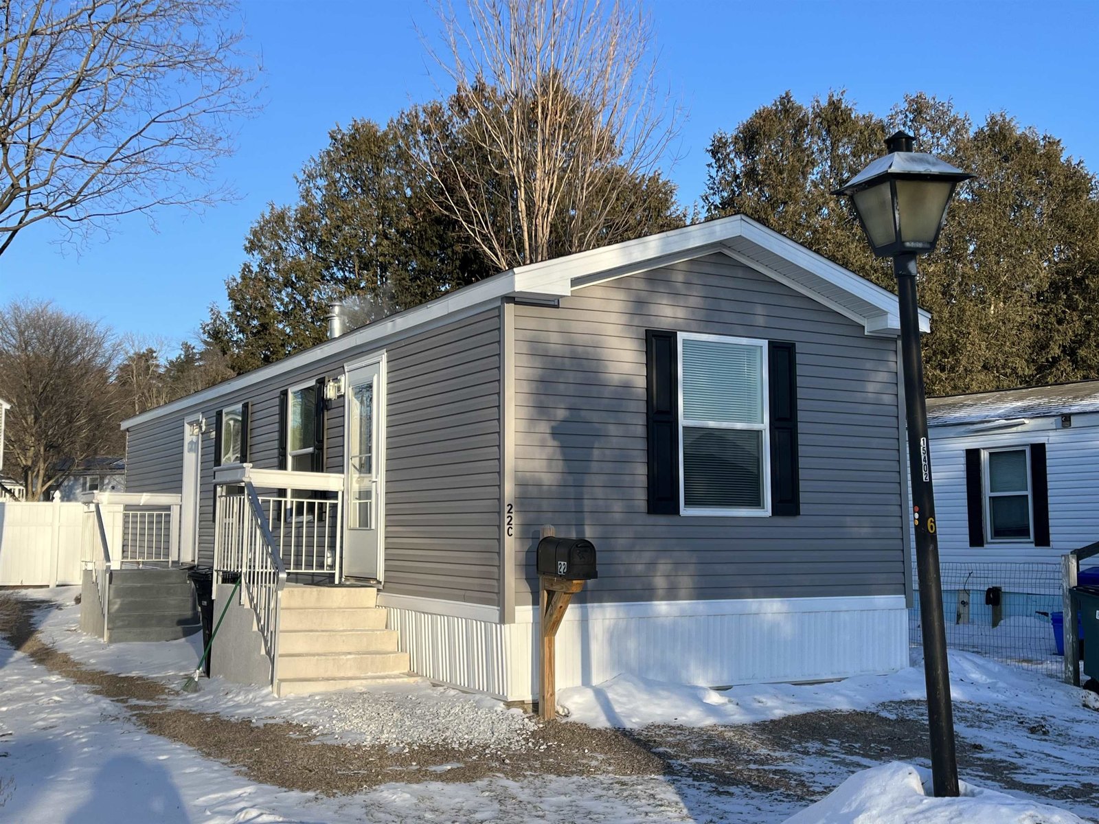 22 Avenue C