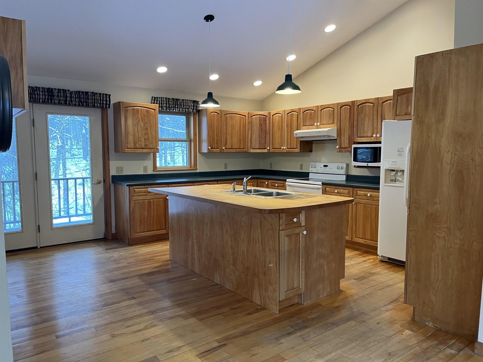 22 Brewster Ridge Road