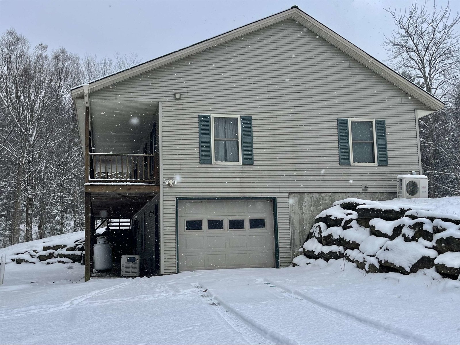 22 Brewster Ridge Road