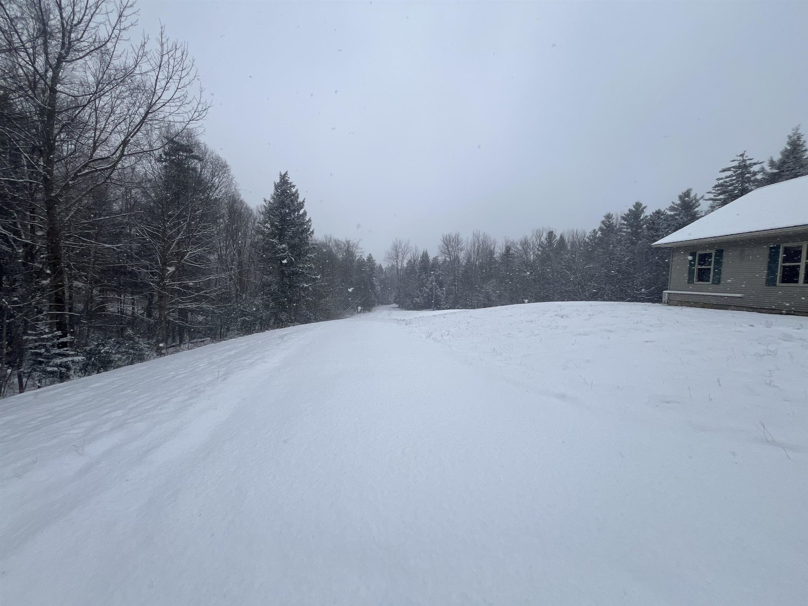 22 Brewster Ridge Road