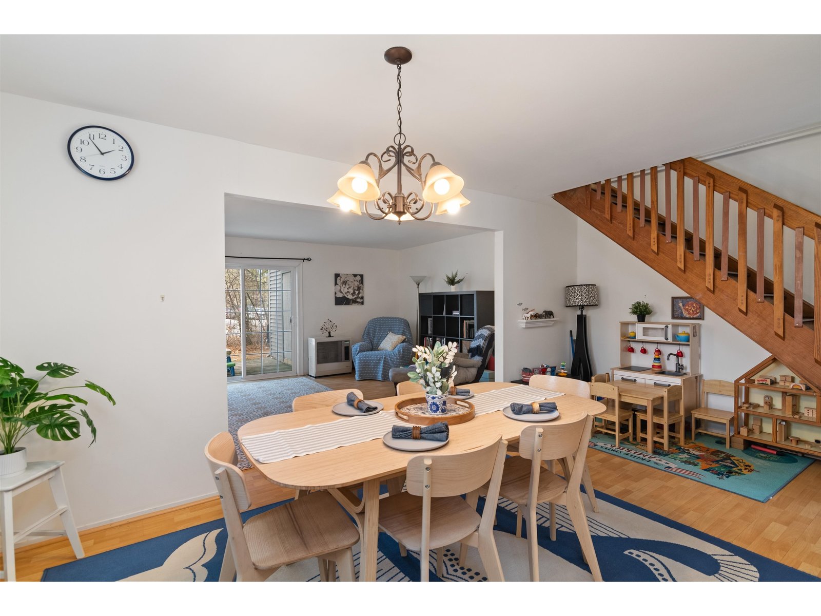 22 Chelsea Circle