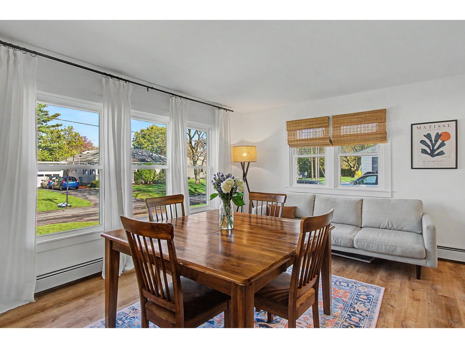 22 Davis Parkway