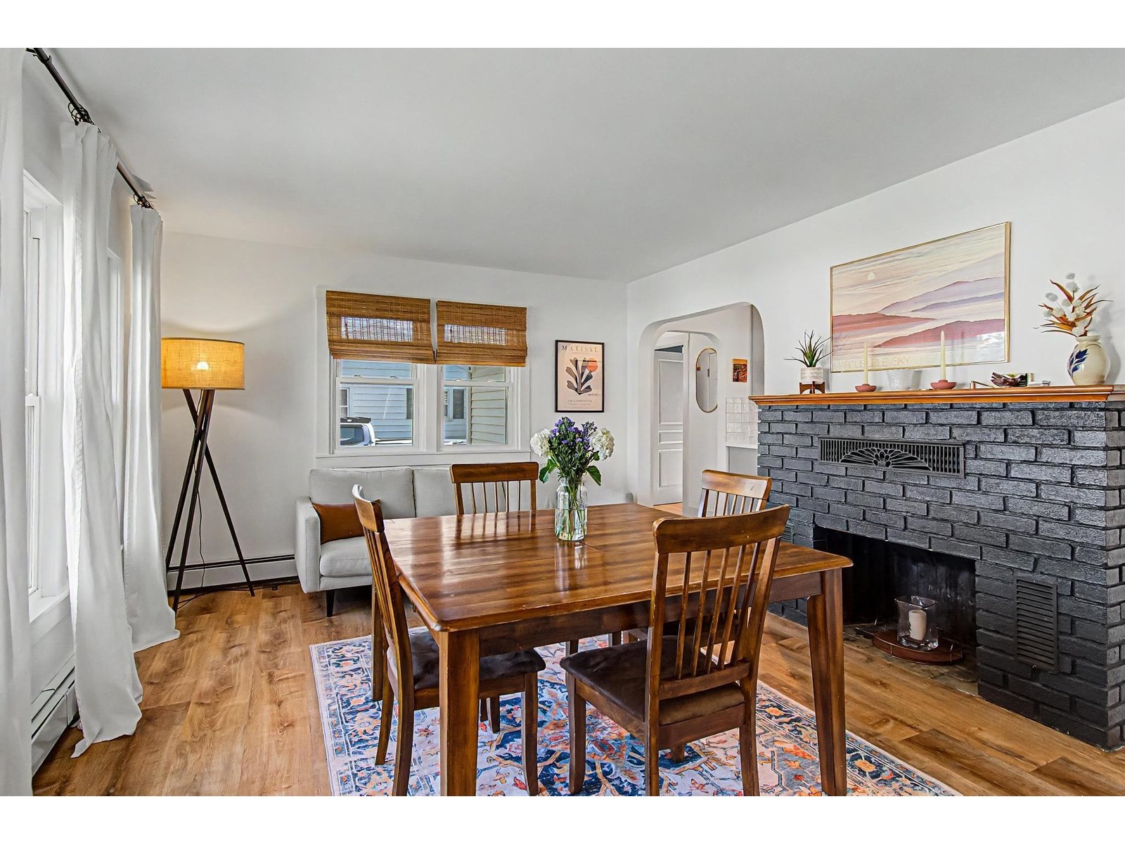 22 Davis Parkway
