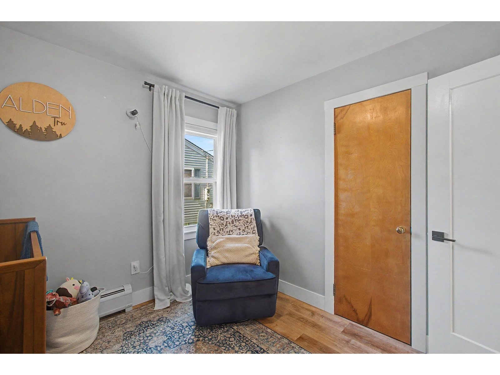 22 Davis Parkway