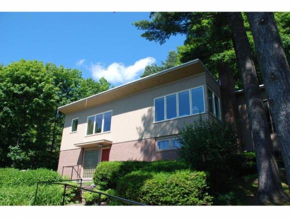 22 DeForest Road