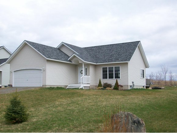 22 Glen Ridge Ln