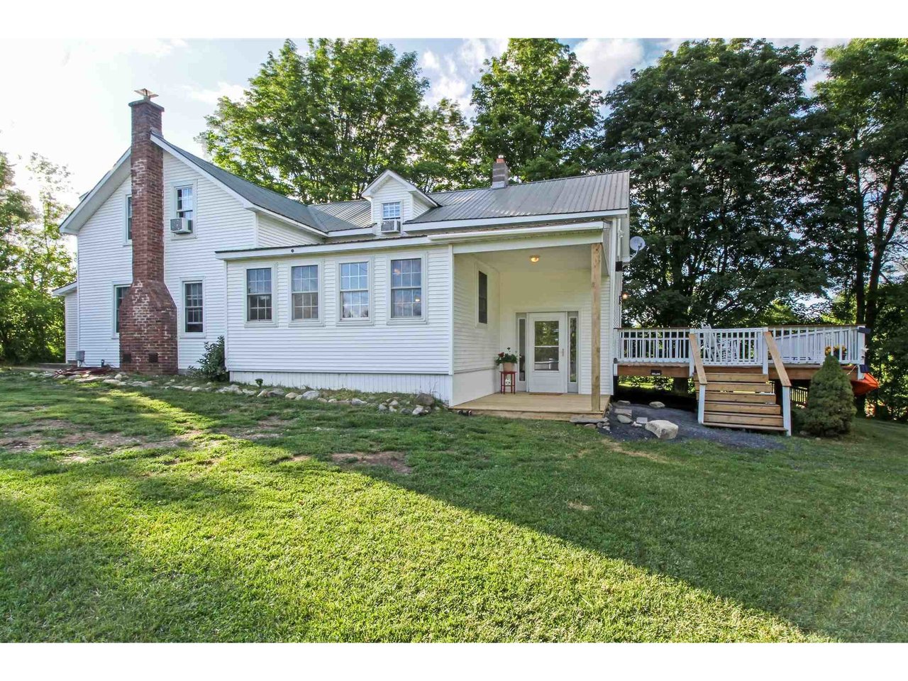 22 Hodgekins Place North