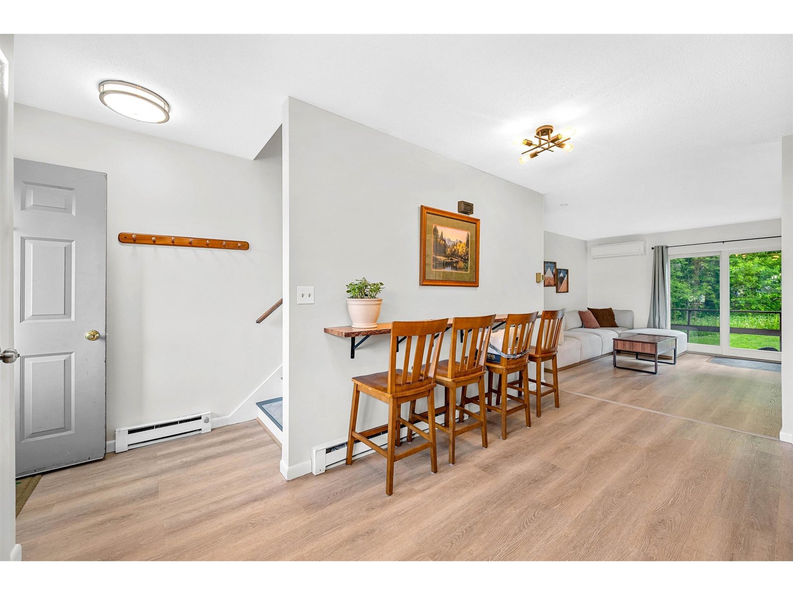 22 Independence Green, Unit 22
