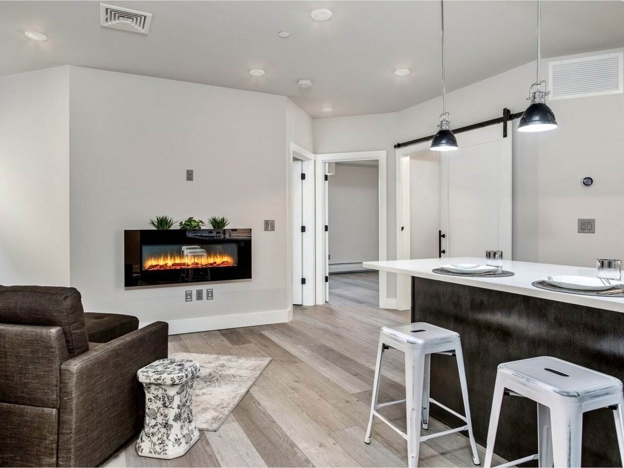 22 Kimball Avenue, Unit 201