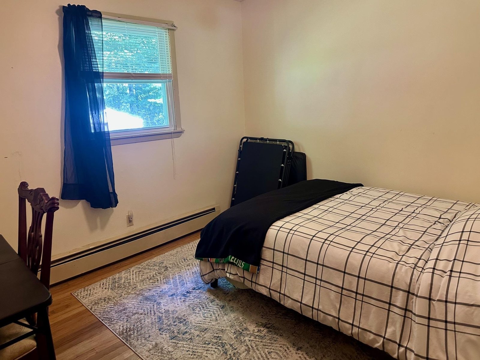 22 Lawrence Heights