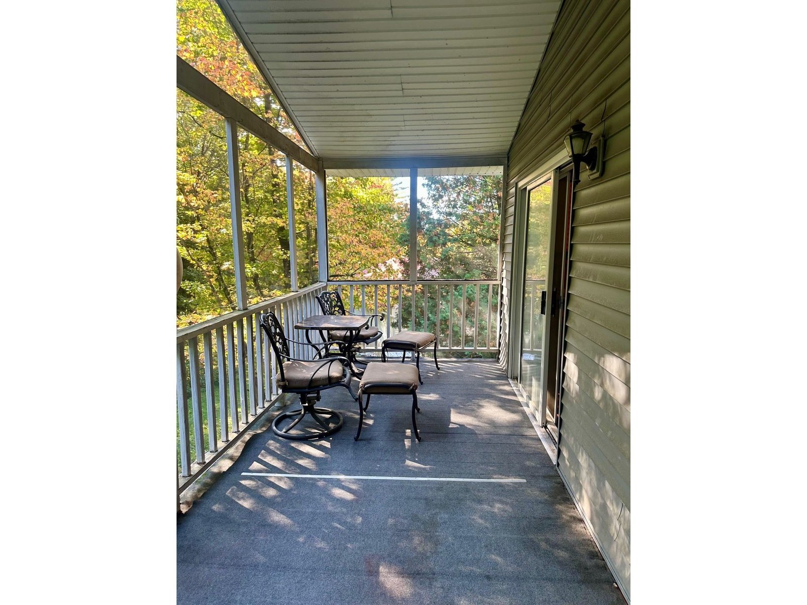 22 Lawrence Heights