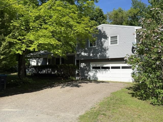22 Lawrence Heights