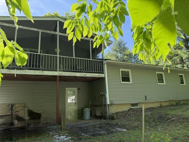 22 Lawrence Heights