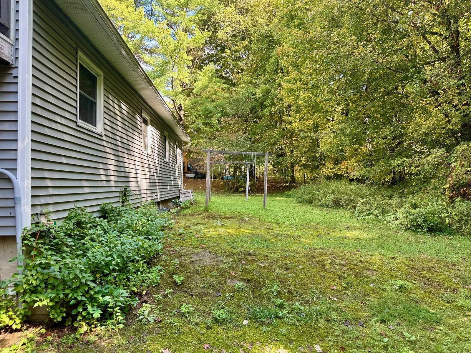22 Lawrence Heights