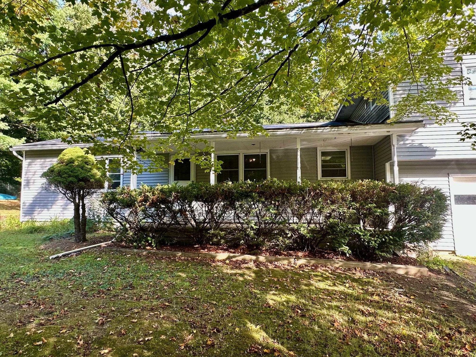 22 Lawrence Heights