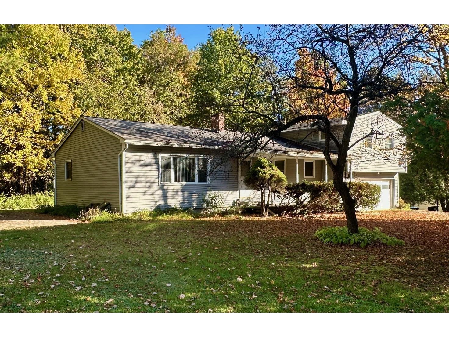 22 Lawrence Heights
