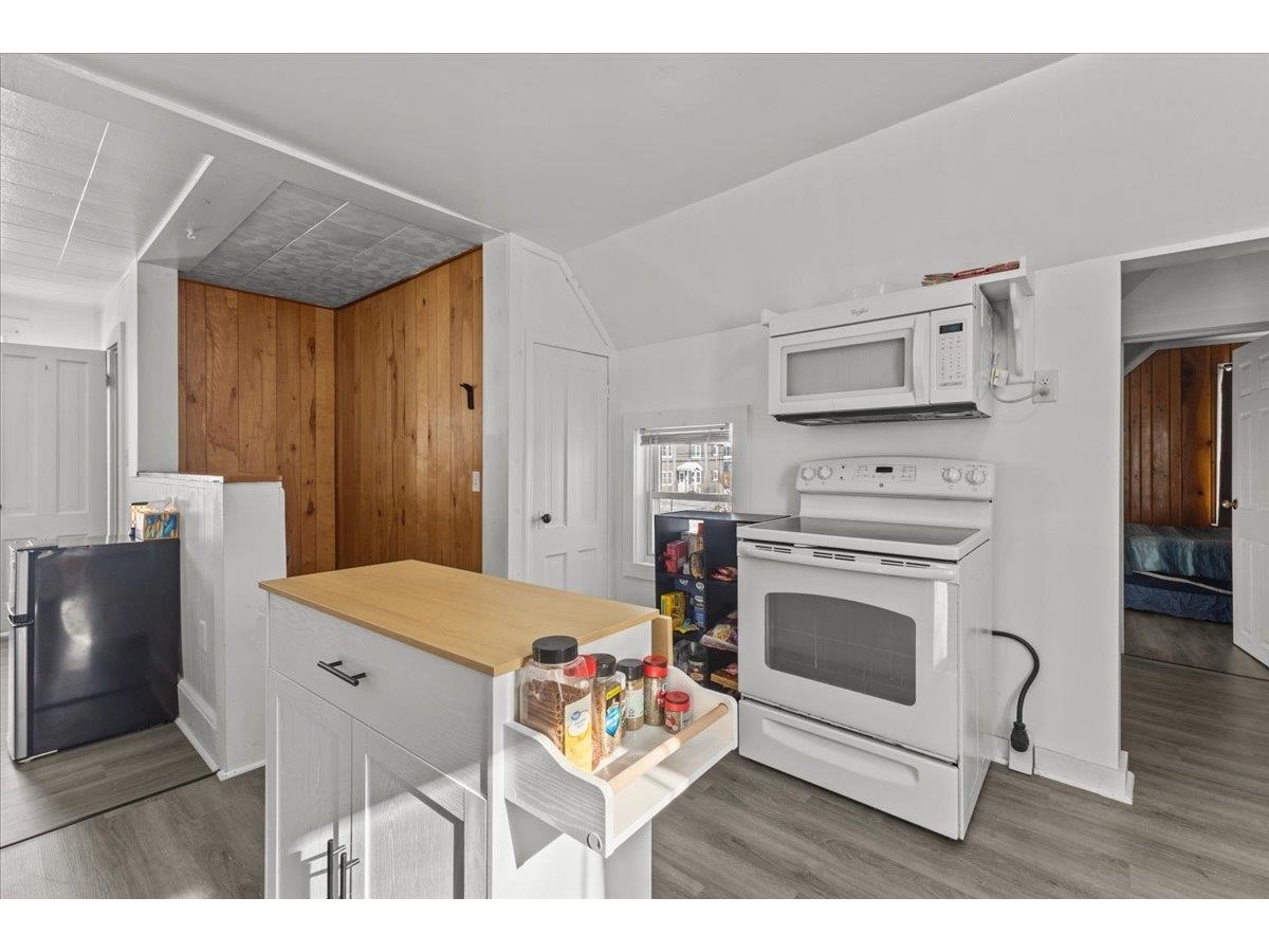 22 Lower Welden Street, Unit A