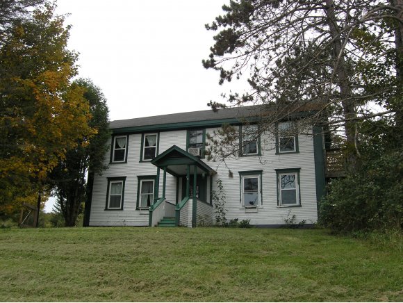 22 Meadow Drive