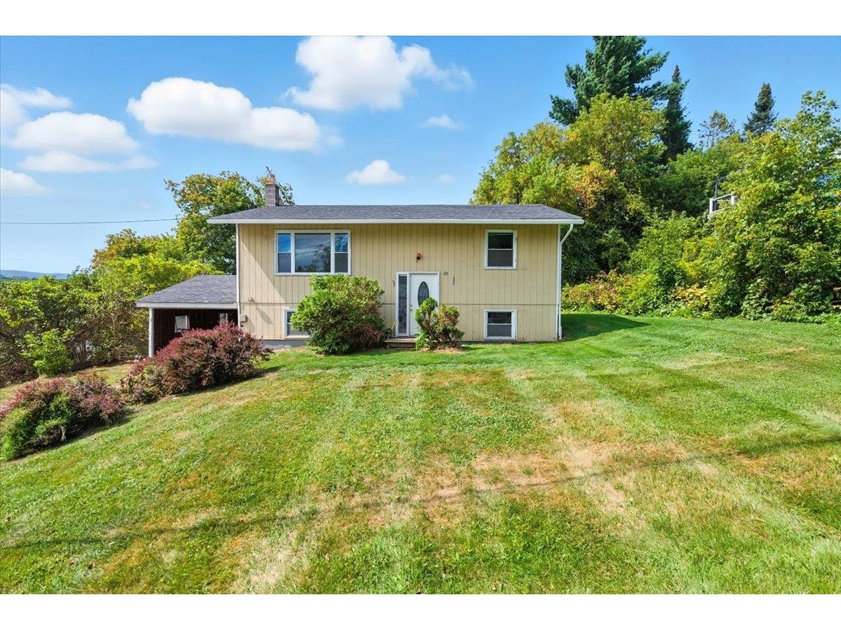 22 Moonlight Drive