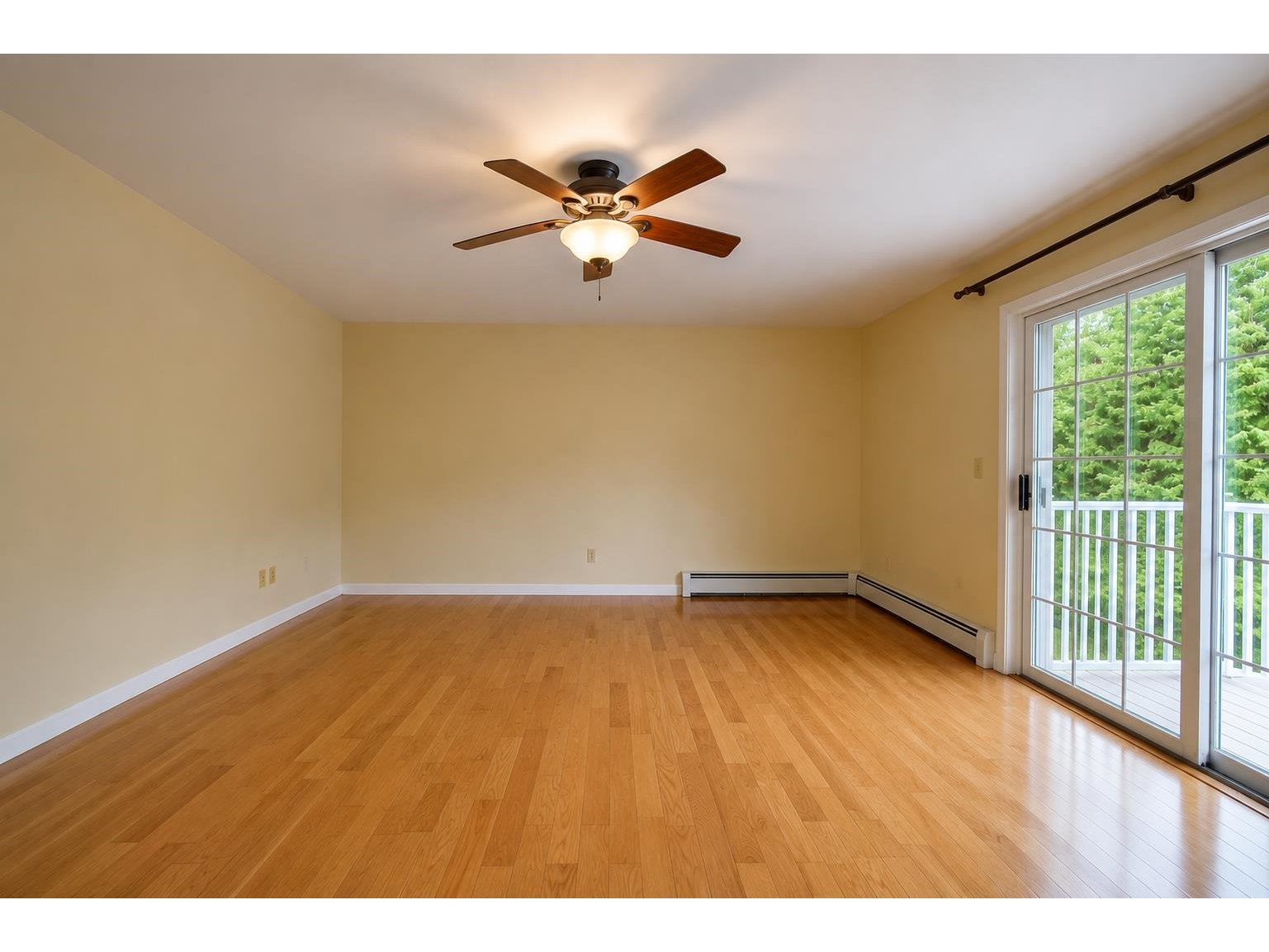 1st Floor family room
