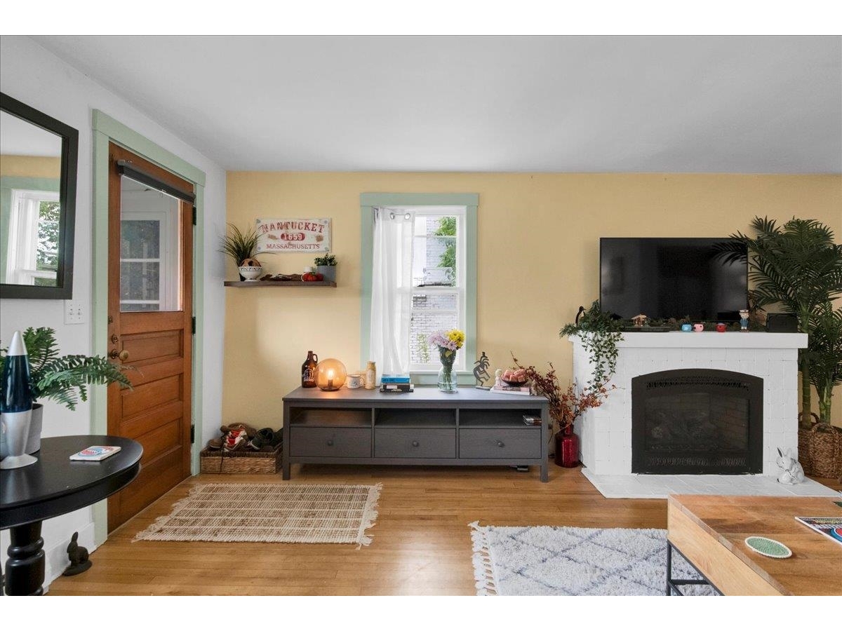 22 Proctor Avenue