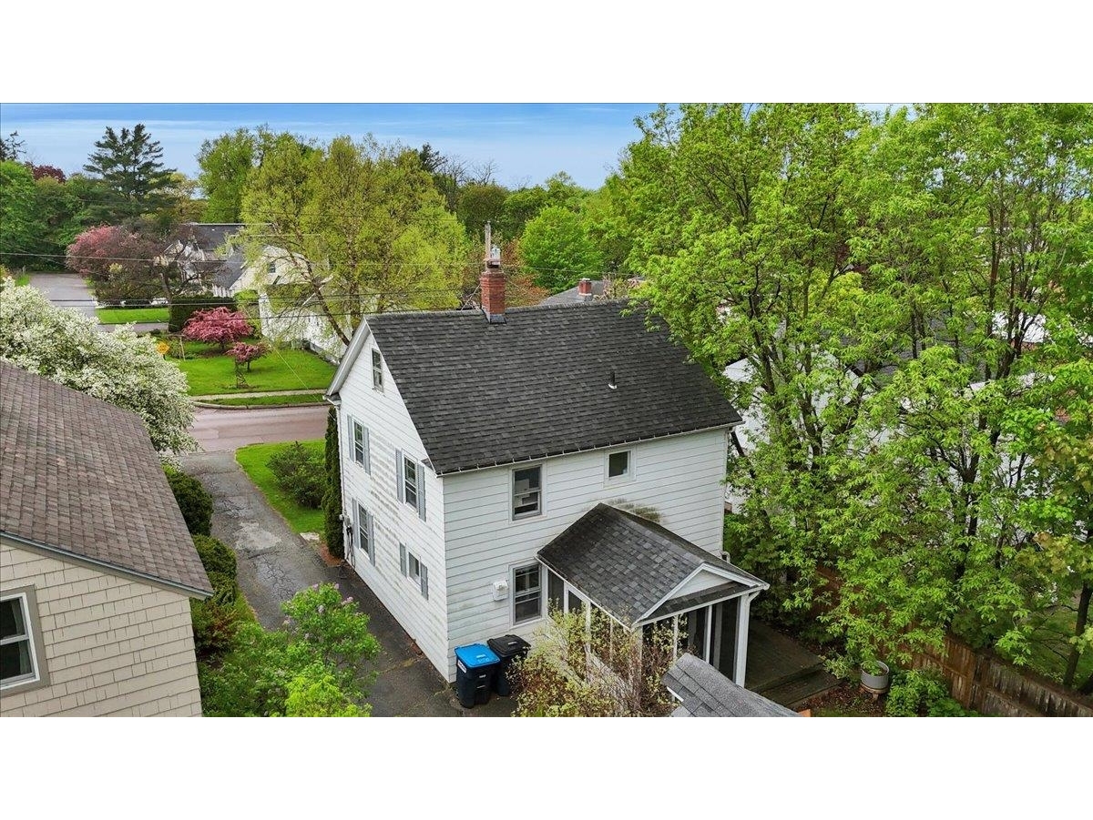 22 Proctor Avenue