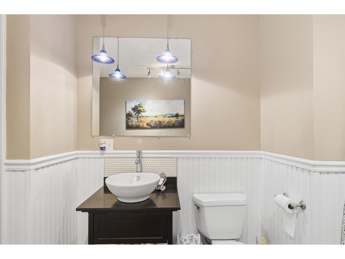 22 Redwood Terrace