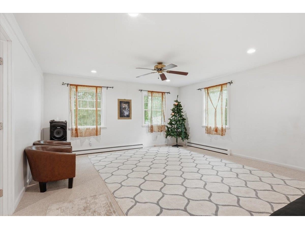 22 Redwood Terrace