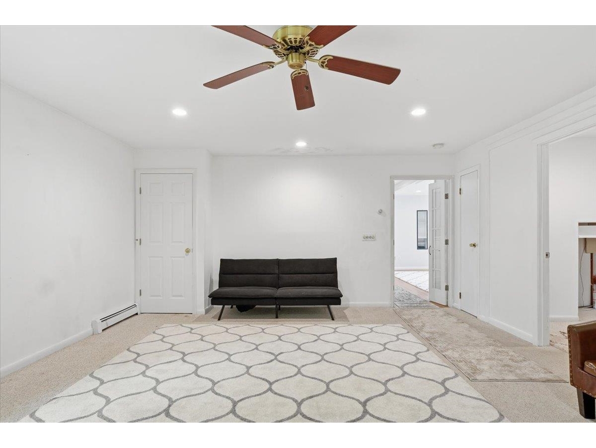 22 Redwood Terrace