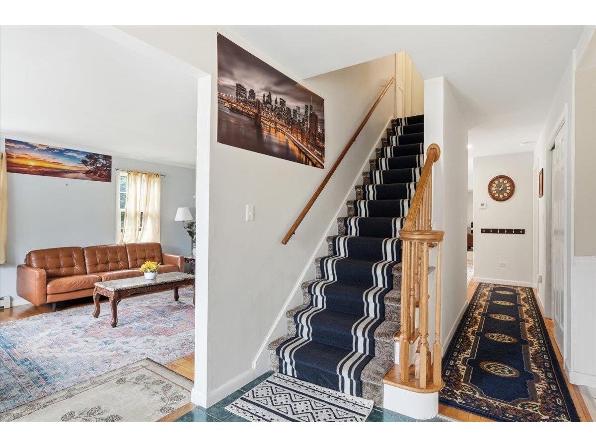 22 Redwood Terrace