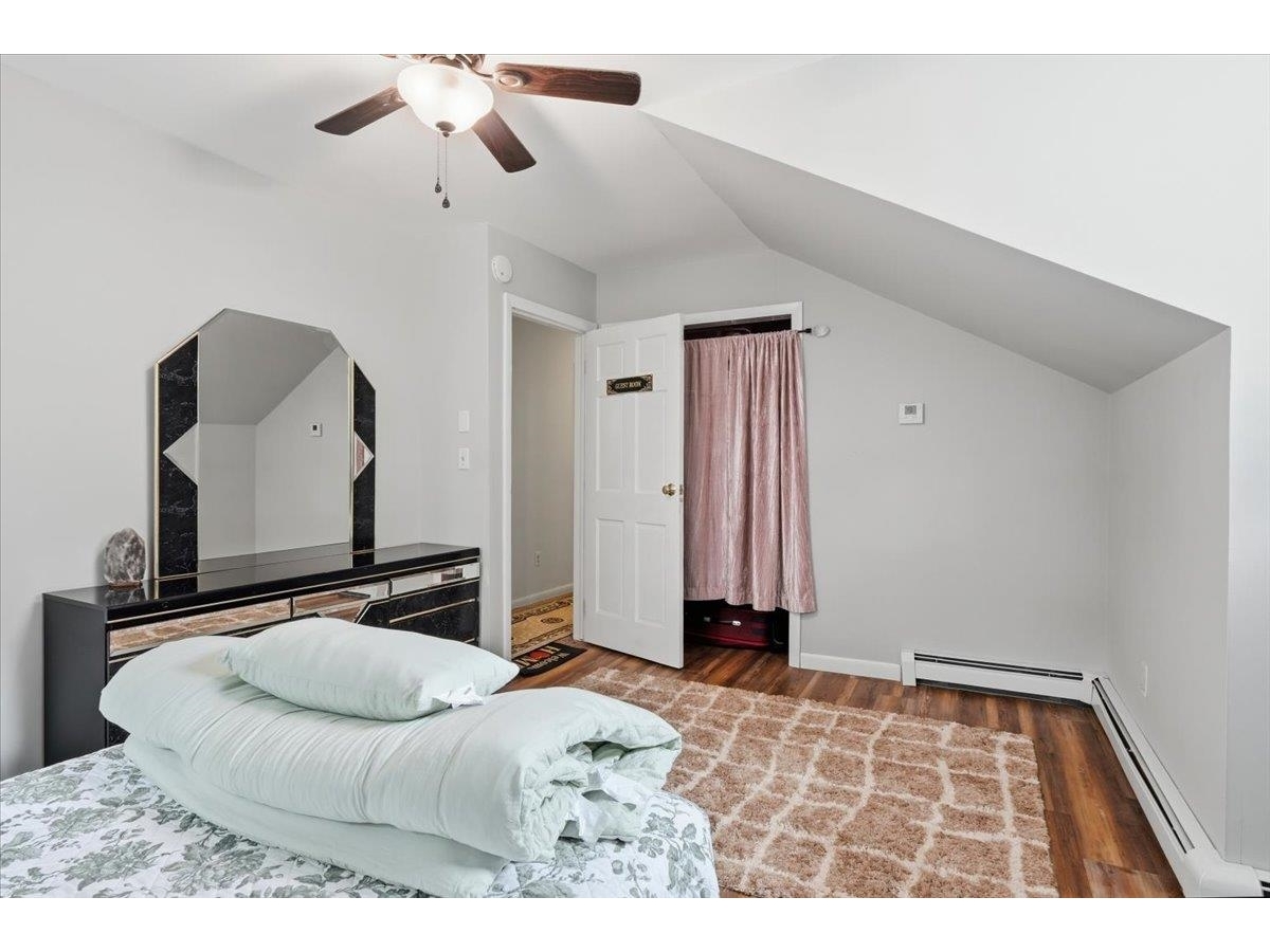 22 Redwood Terrace
