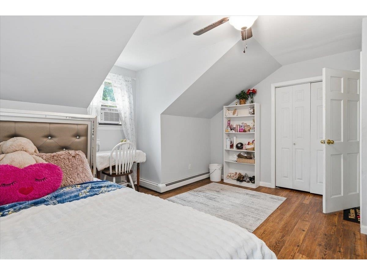 22 Redwood Terrace