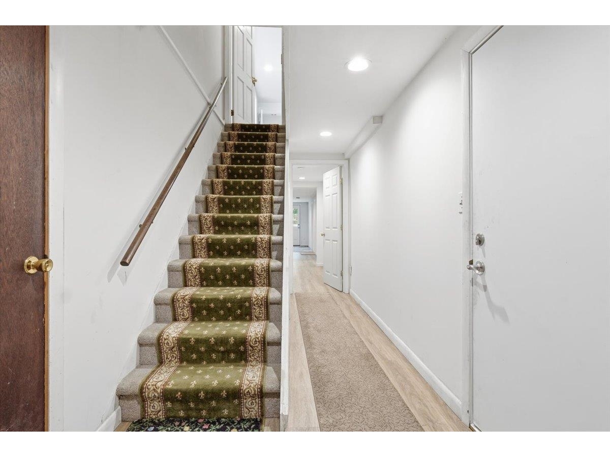 22 Redwood Terrace
