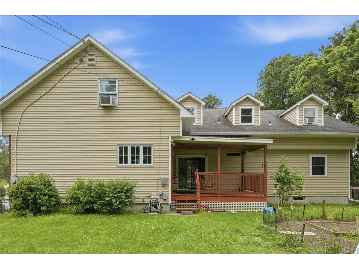 22 Redwood Terrace