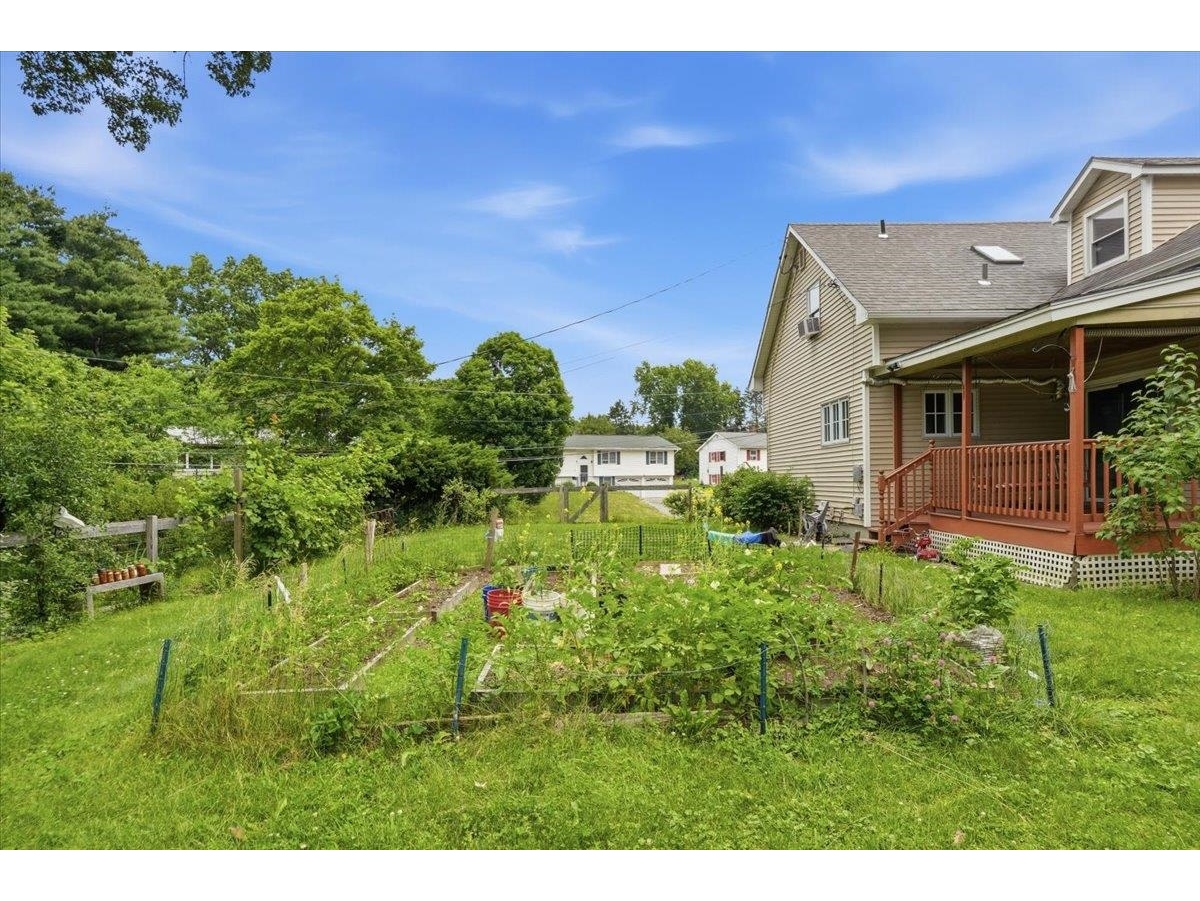 22 Redwood Terrace