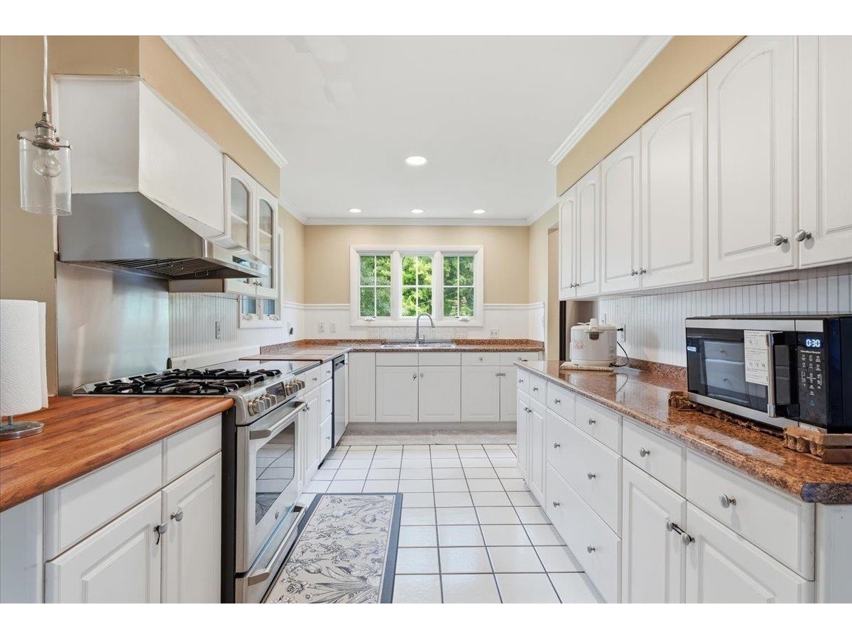 22 Redwood Terrace