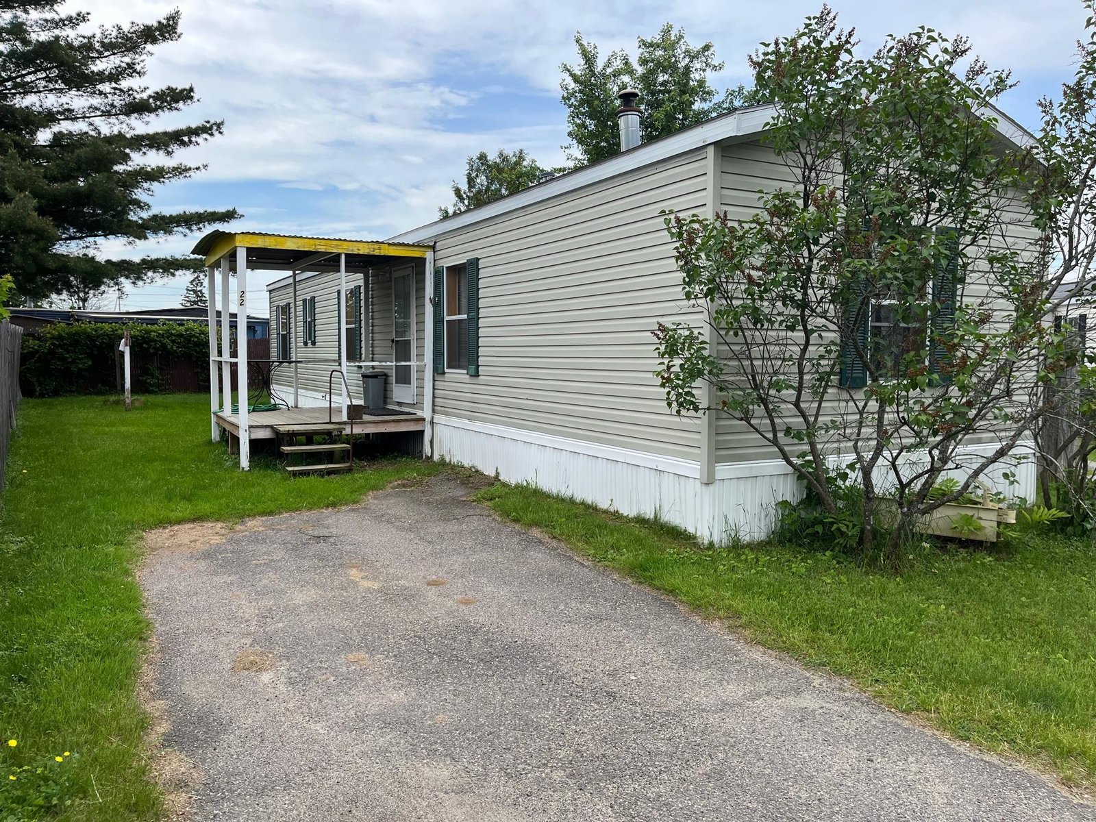 22 Sparrow Circle