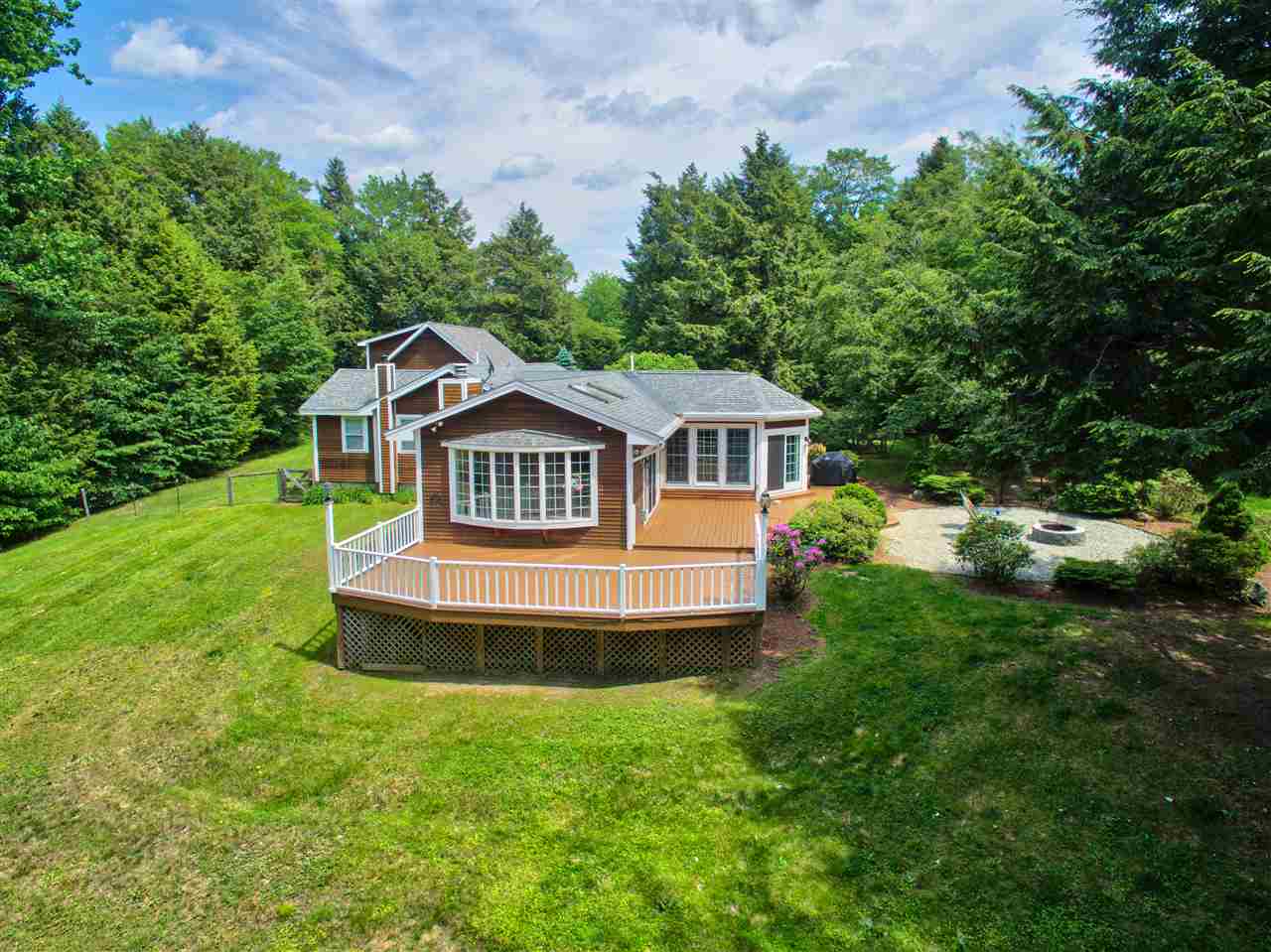 220 Forest Lane