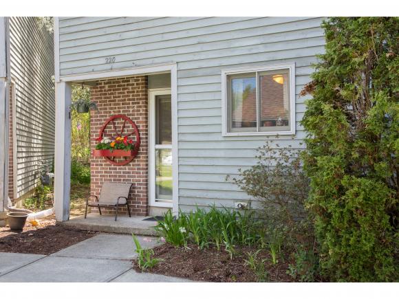 220 Locust Hill, Unit 220